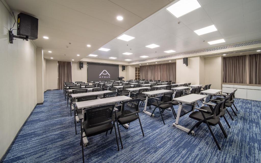 Atour Hotel Heyuan Wanlong photo 2