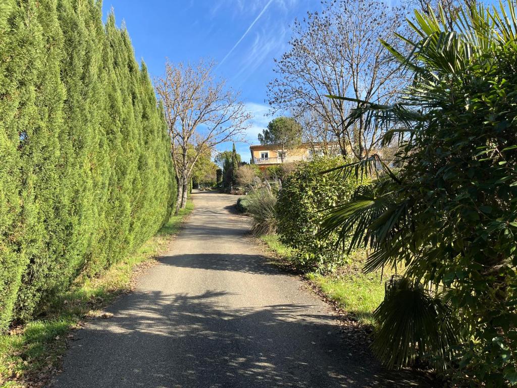 Pierres Dorées : calme et détente à 2 pas de Lyon photo 1
