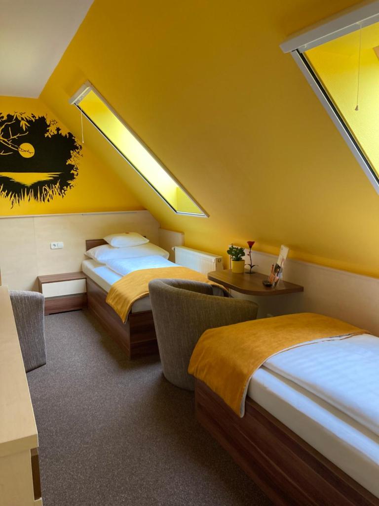 Hotel Mayer Alsóörs photo 2