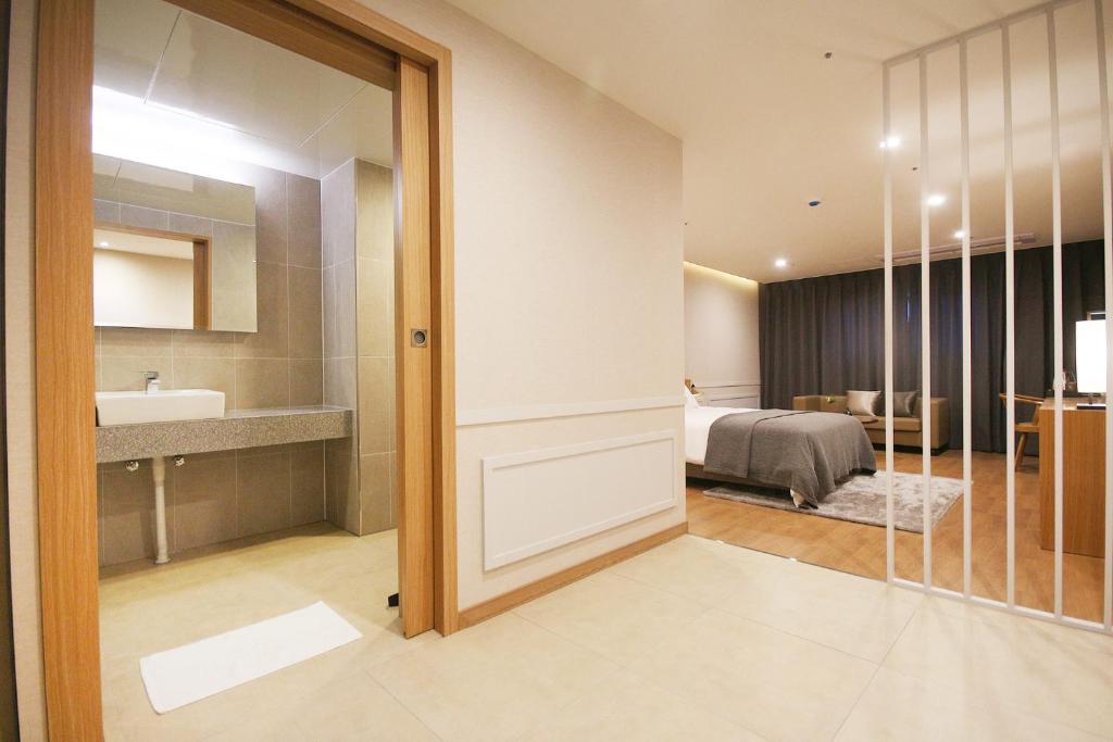 Maruo Hotel photo 2