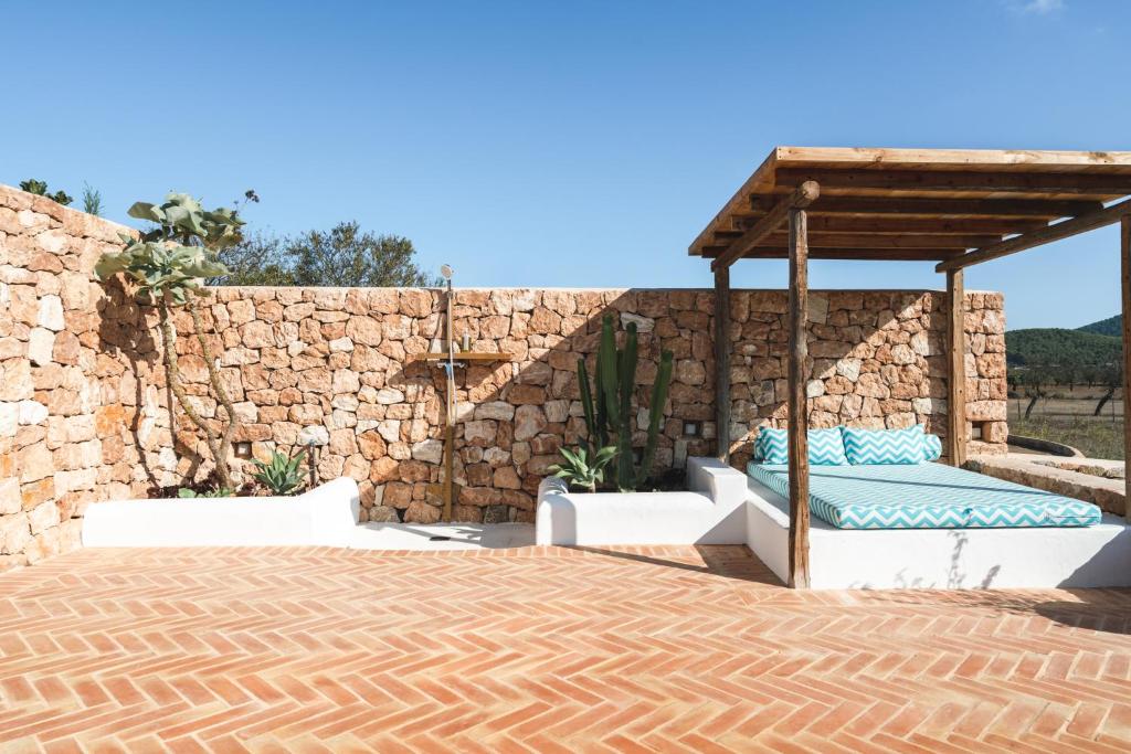 ES CUCONS RURAL HOTEL photo 2