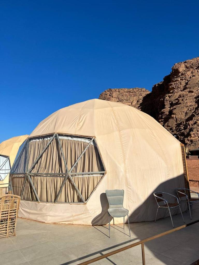 Wadi rum camp photo 1