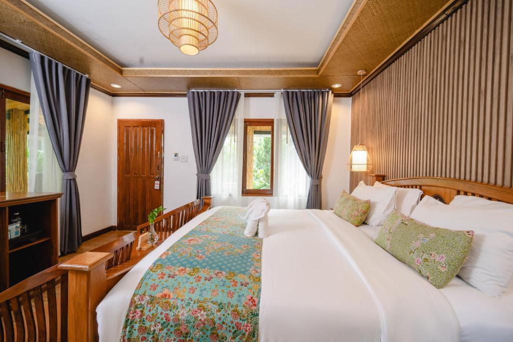 Railay Phutawan Resort Room Type - Garden Cottage- Free Beach Shuttle Railay Phutawan Resort Room Type - Garden Cottage- Free Beach Shuttle