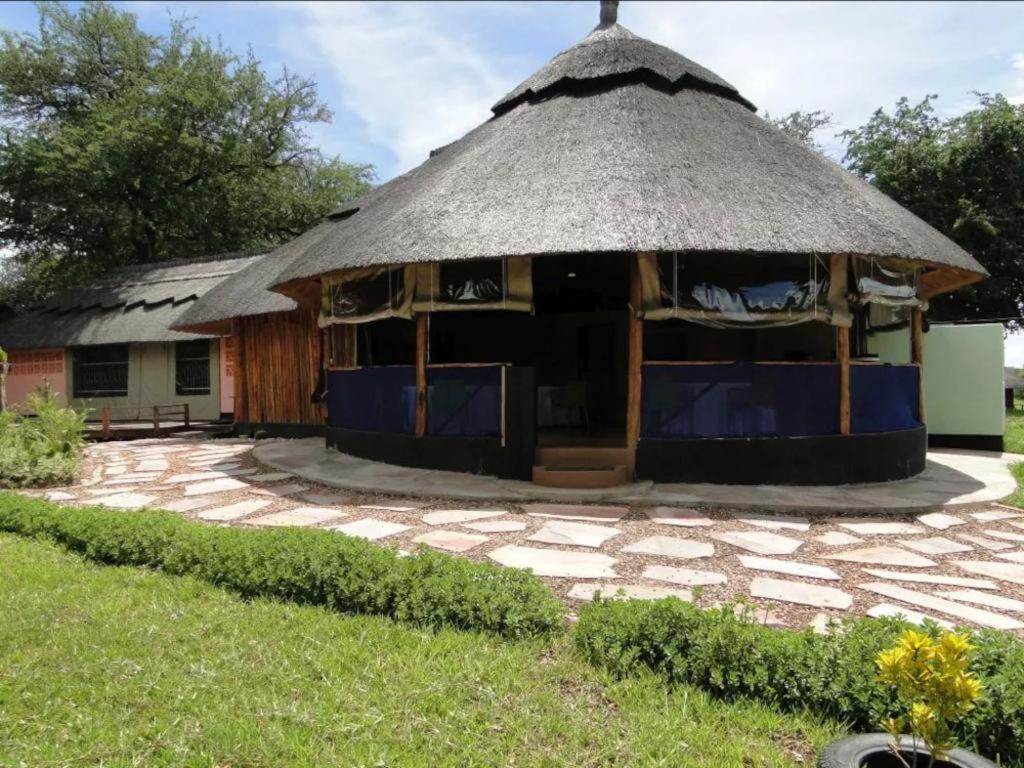 Hippo Paradise Lodge and Campsites photo 2
