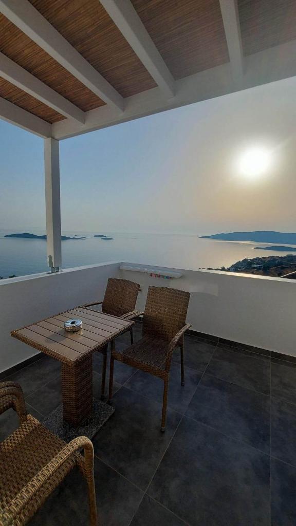 Eolia luxury houses Andros photo 3