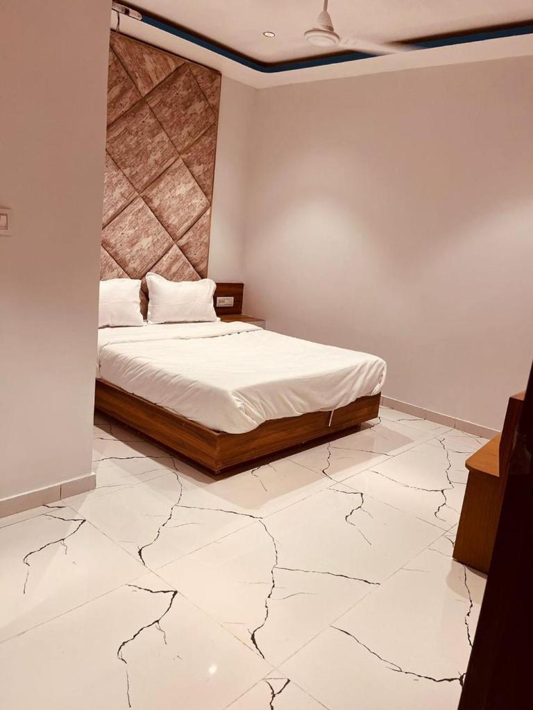 hotel purple photo 4