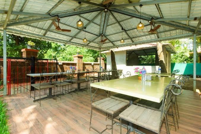 Rane's Cottages By Joy Suites photo 3