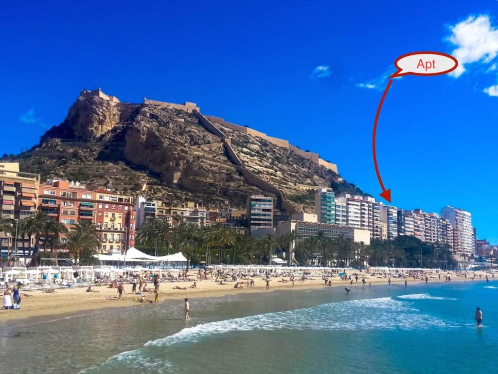 One bedroom appartement with terrace and wifi at Alicante photo 2