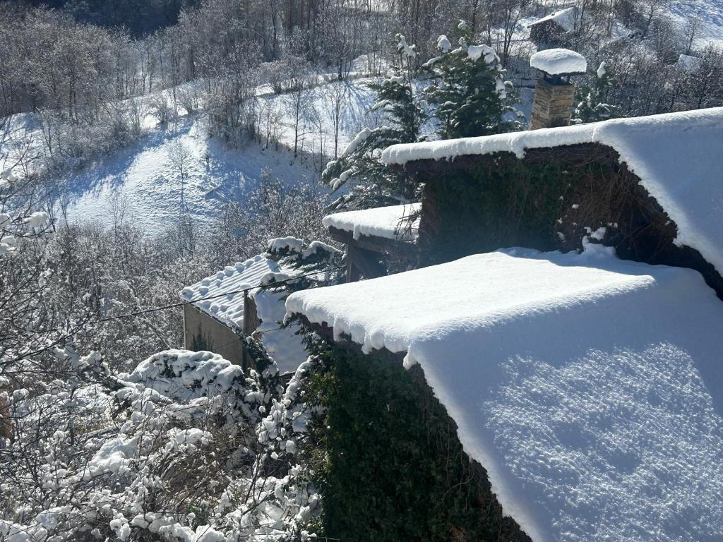 Casa Rural Pirineu Nevà photo 2