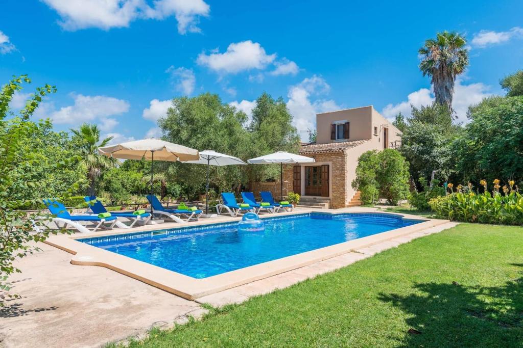 3 bedrooms villa with shared pool and wifi at Manacor
