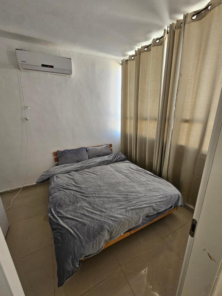 ארלוזורוב בעיר center photo 1
