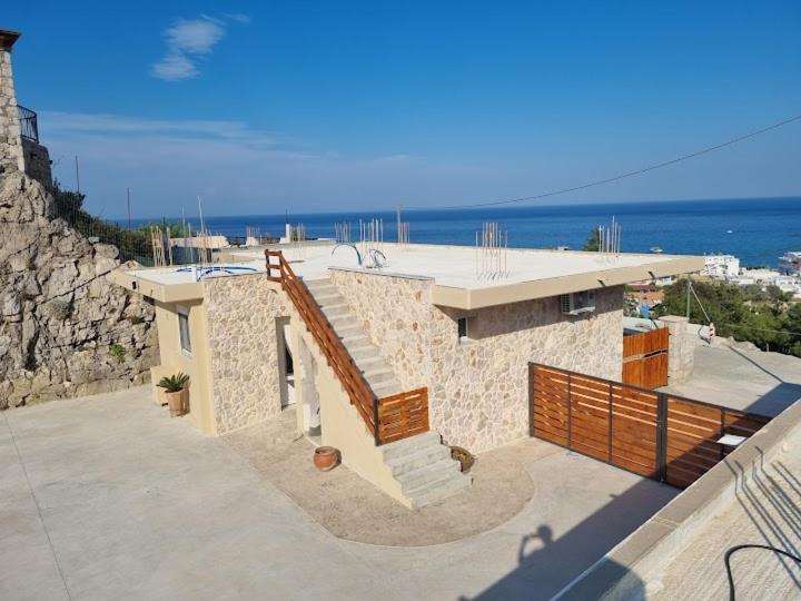 Pasithea Luxury house photo 1