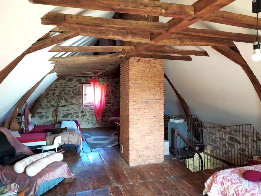 Propriete de 4 chambres a Angoisse a 800 m de la plage avec terrasse et wifi photo 3