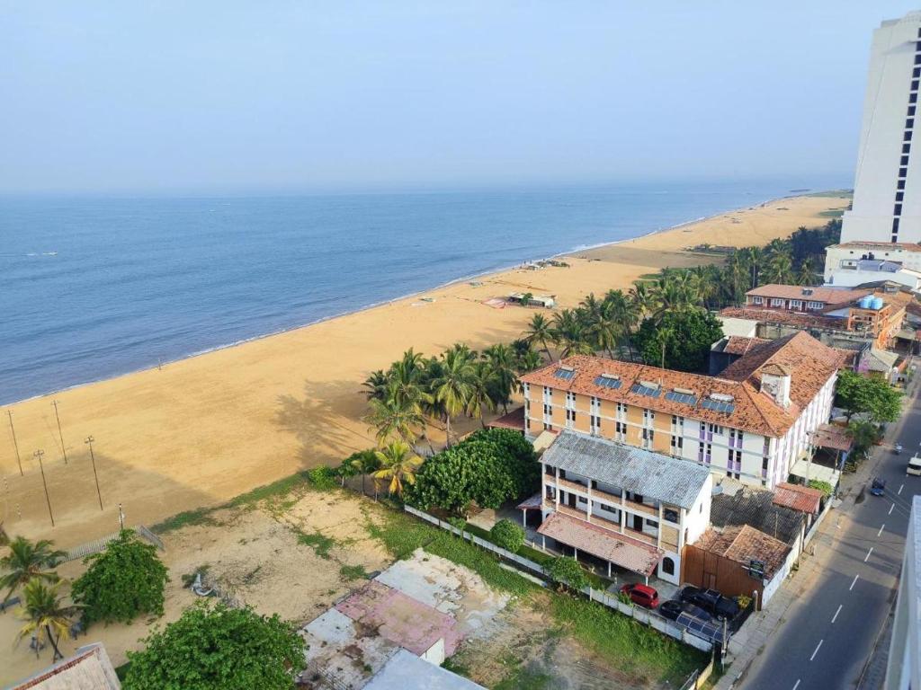 Ocean Breeze Apartment Negombo, R 5, B16 Mina photo 3
