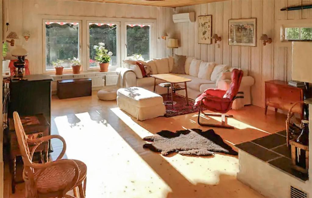 Gorgeous Home In Gvleborg With House Sea View photo 2