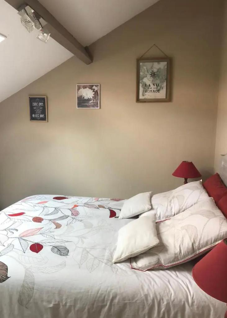 Chambre et salle d'eau privées dans maison de ville photo 1