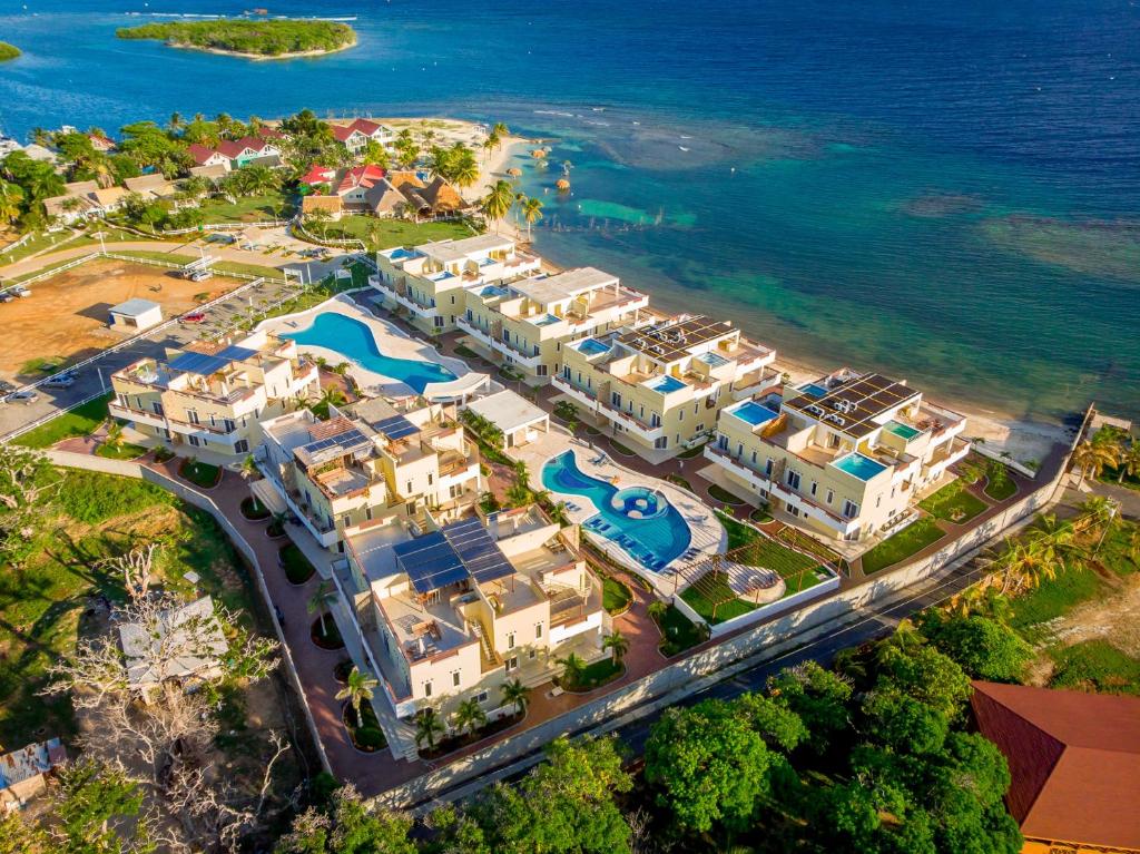 Aqua Vista Villa frente al mar Roatán