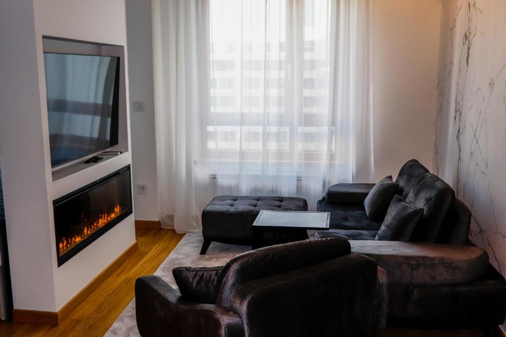 Cascadia Luxury Business Apartment - Garden View photo 1