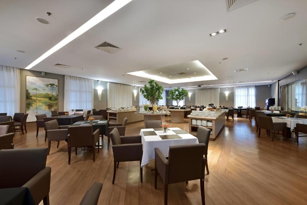 Araucaria Plaza photo 2