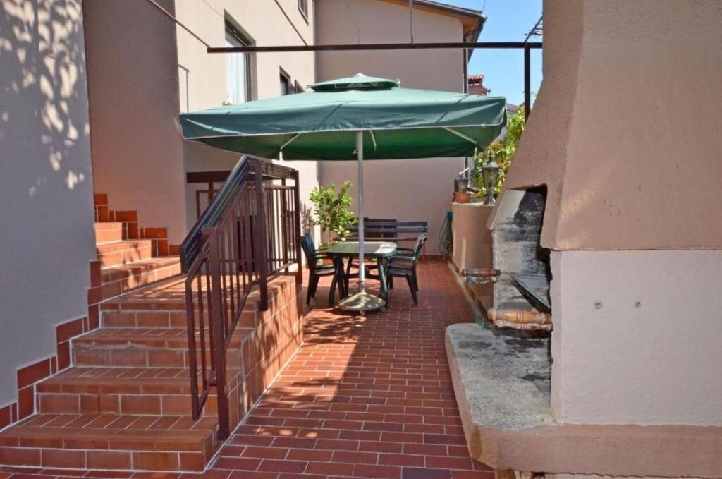 Apartments and Rooms Viktorija photo 2
