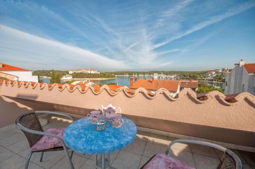 Apartments and Rooms Viktorija photo 3