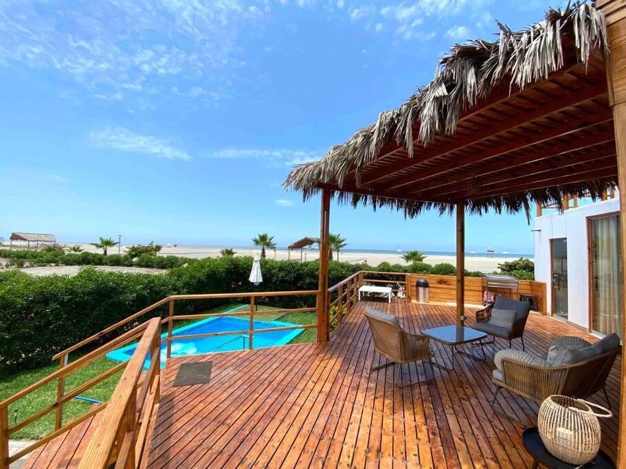 Marina Chincha® Casa de Playa con Piscina 1er fila