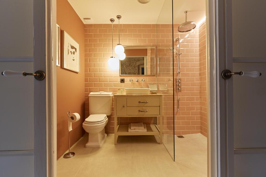 Llimona Suites - Adults Only photo 2
