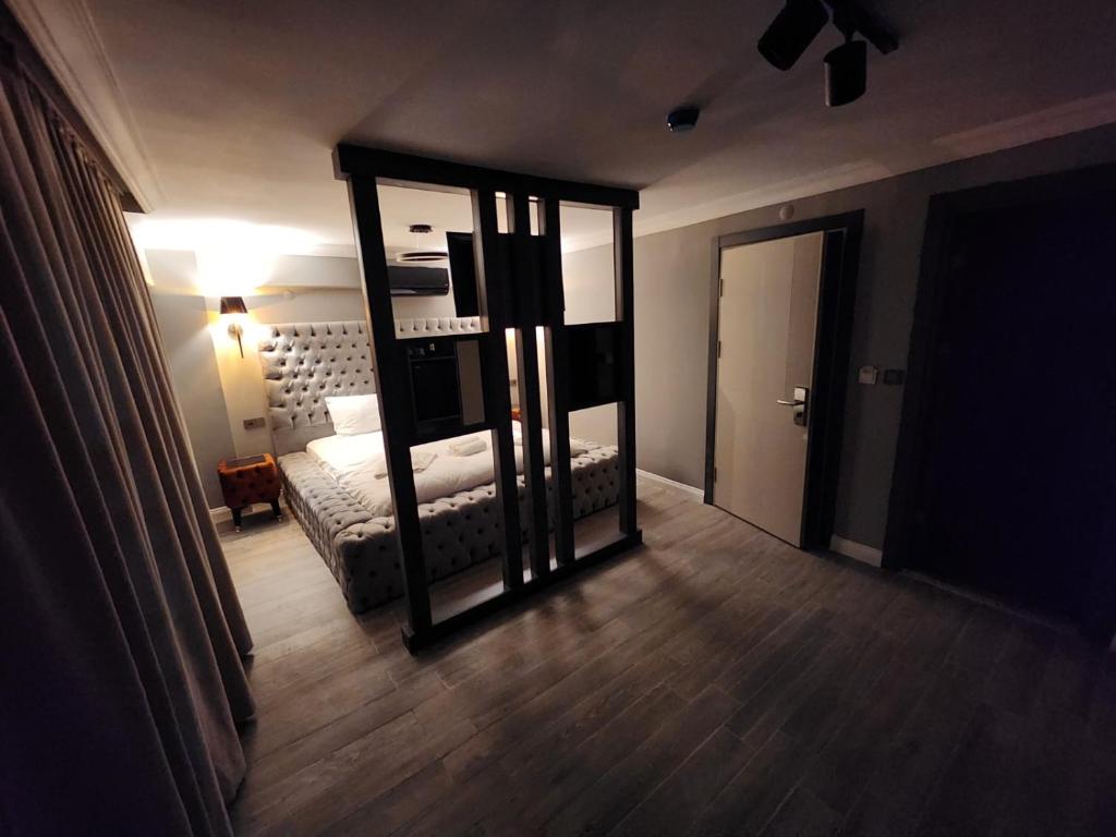TALLES CITY HOTEL photo 1