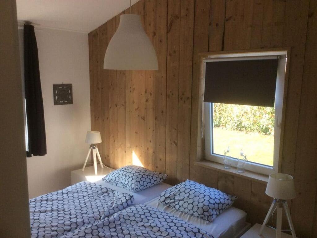 Holiday home De Zilvermeeuw photo 1