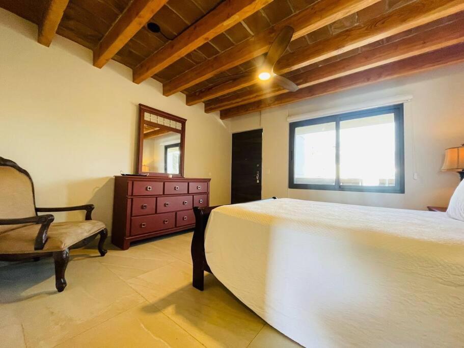 new condo, luxury value photo 2