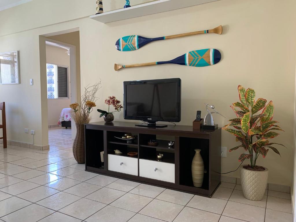 APARTAMENTO NA PRAIA GRANDE A 200 MÉTROS DA PRAIA, CONFORTÁVEL ESPAÇOSO WIFI 350 Mega TV Claro, ÓTIMA LOCALIZAÇÃO photo 4