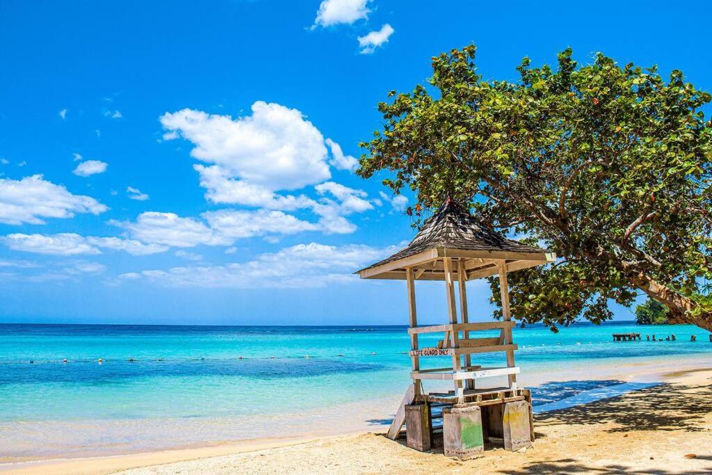Sun Haven Villa in Discovery Bay, St. Ann