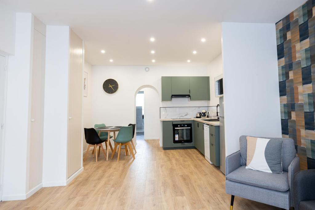 Très Bel Appartement Spacieux et Central