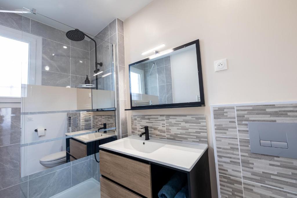 Très Bel Appartement Spacieux et Central photo 3
