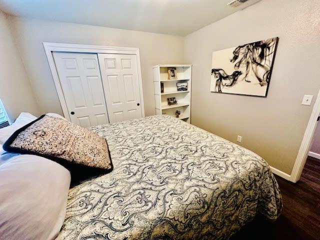 Lighthouse Suite Pet Friendly Hot Tub Sleeps 4 photo 2