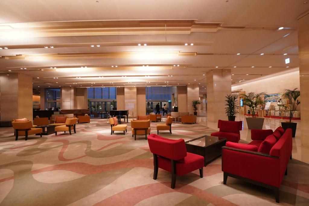 ANA Crowne Plaza Kobe, an IHG Hotel photo 1