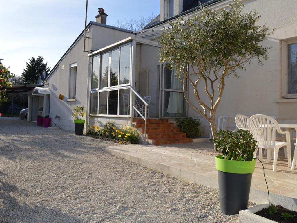 Gîte Saint-Avertin, 4 pièces, 6 personnes - FR-1-381-47 photo 2