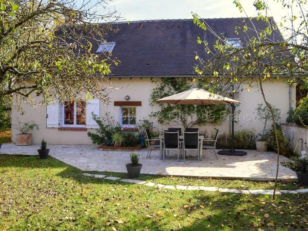 Gîte Cangey, 3 pièces, 4 personnes - FR-1-381-377 photo 1
