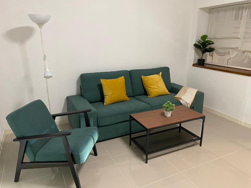 Indy 2 Bangna KM 7 Cozy Townhome near Ikea Mega Bangna 15m to Airport photo 1