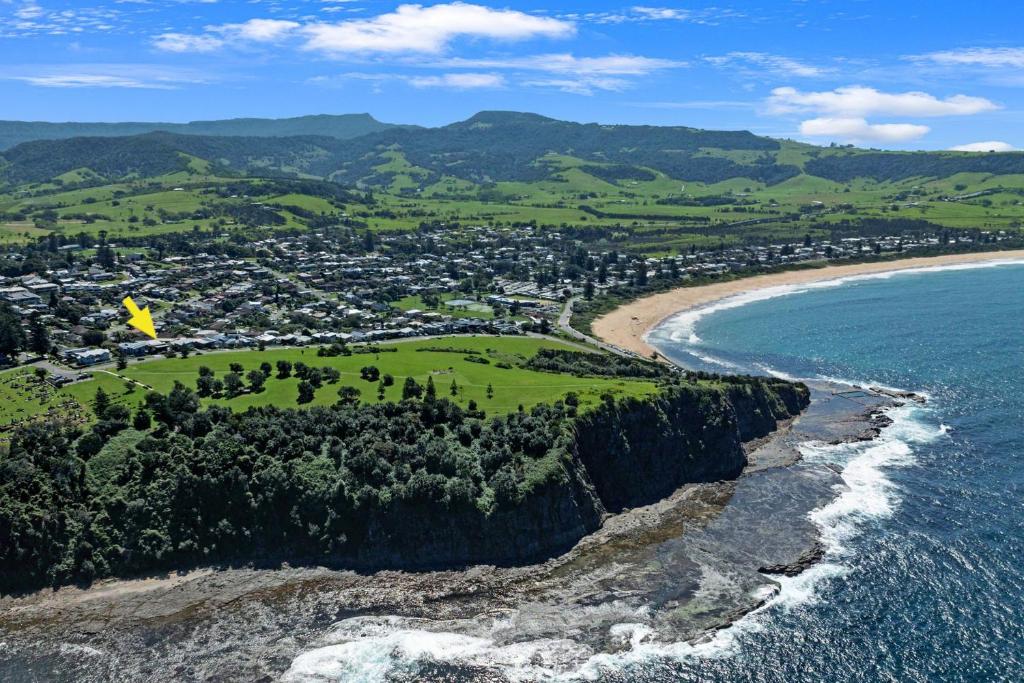 Jane's at Werri, Gerringong photo 1