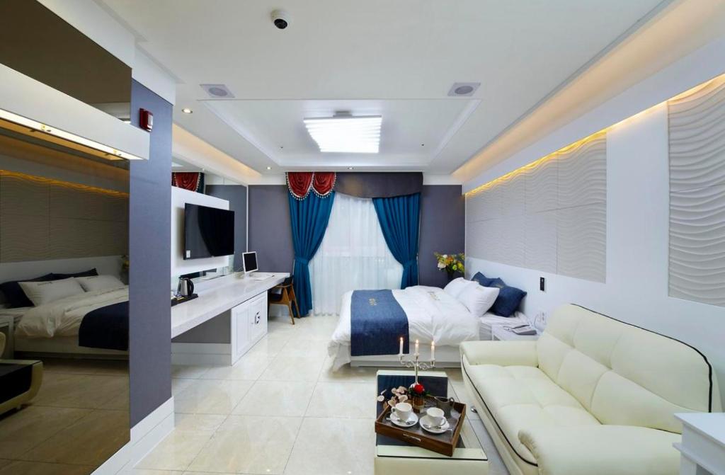 Gentleman Hotel photo 3