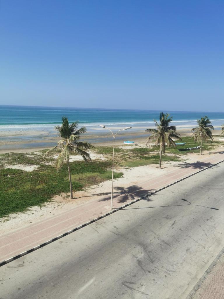 شقة راقية مطلة على البحر مباشرة photo 1
