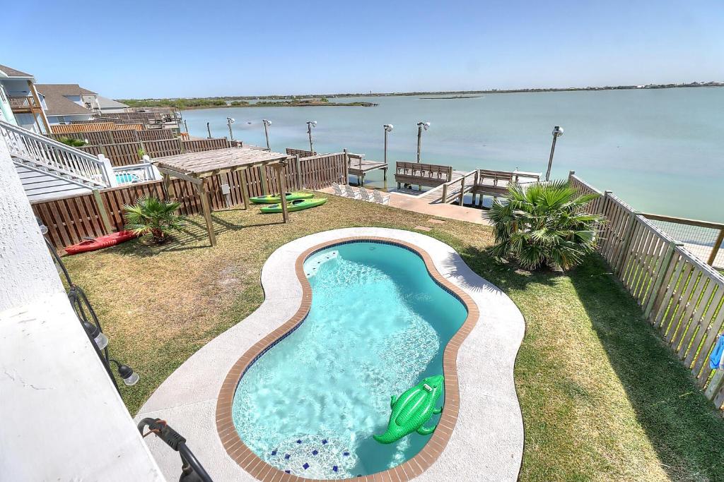 Agarita Shores image