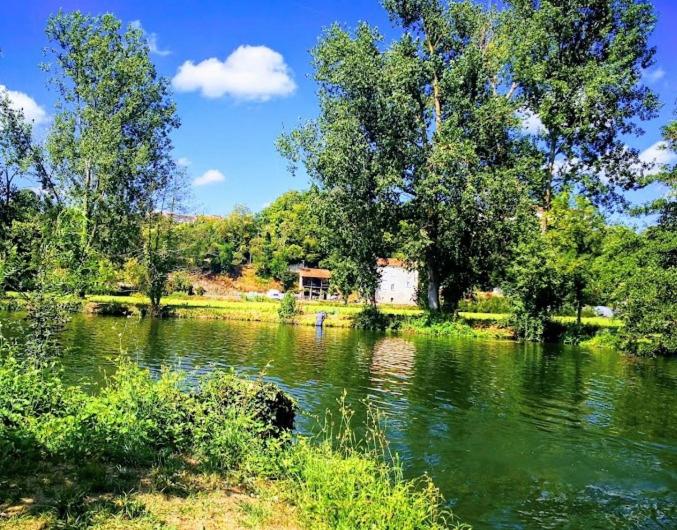 Camping Paradis Aubeterre photo 2