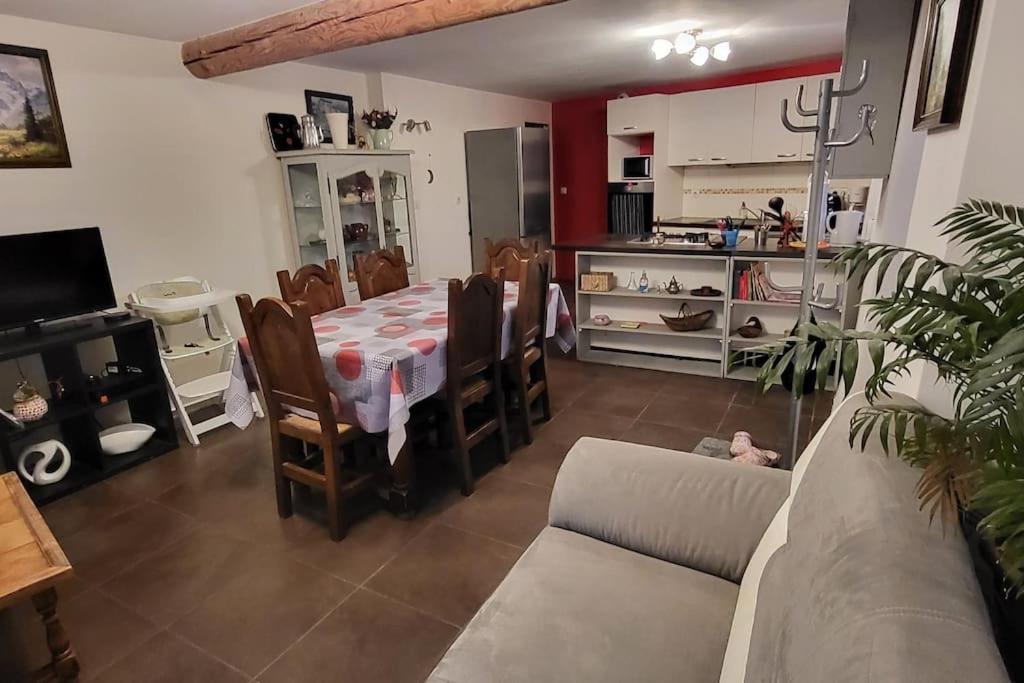 maison campagne + jardin à 12 min du Puy en Velay