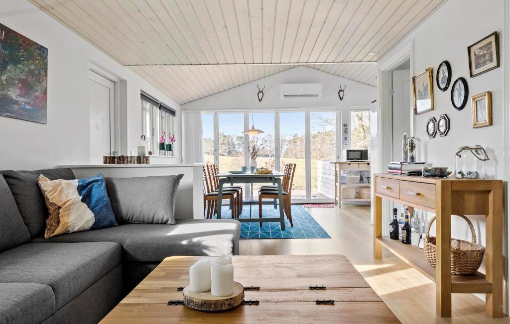 Awesome Home In Knebel With Sauna, 3 Bedrooms And Wifi