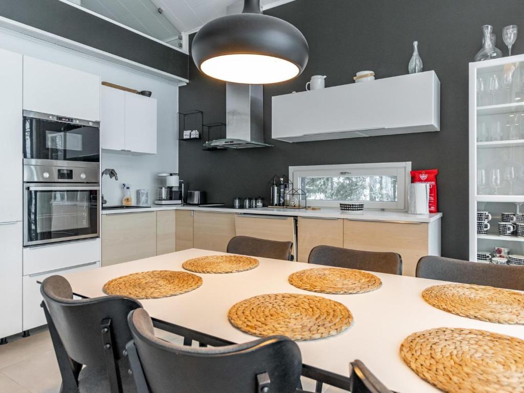 Holiday Home Villa honkarinne by Interhome photo 4