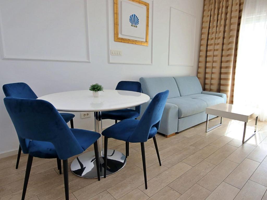 Apartment Perla Resort-12 by Interhome photo 4