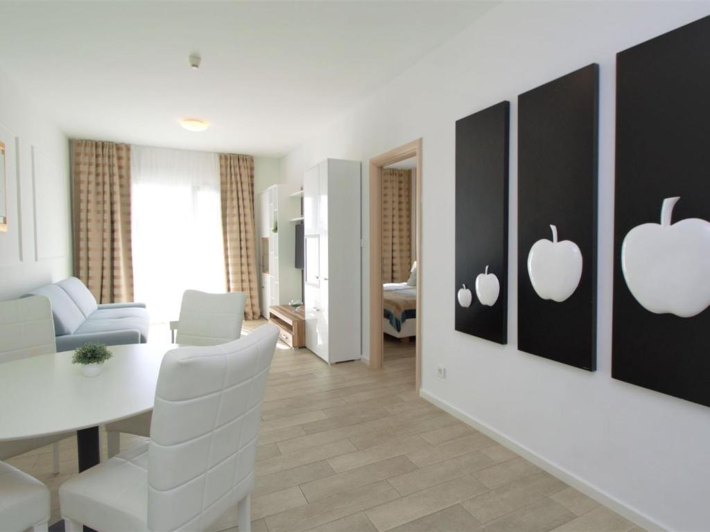 Apartment Perla Resort-1 by Interhome photo 4
