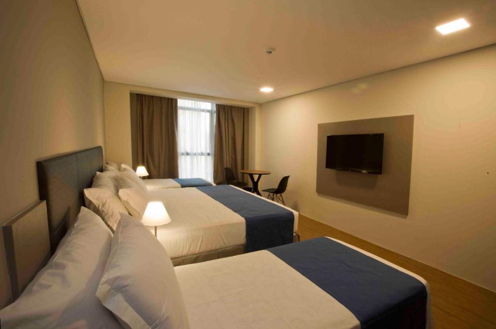 Fity Hotel photo 1
